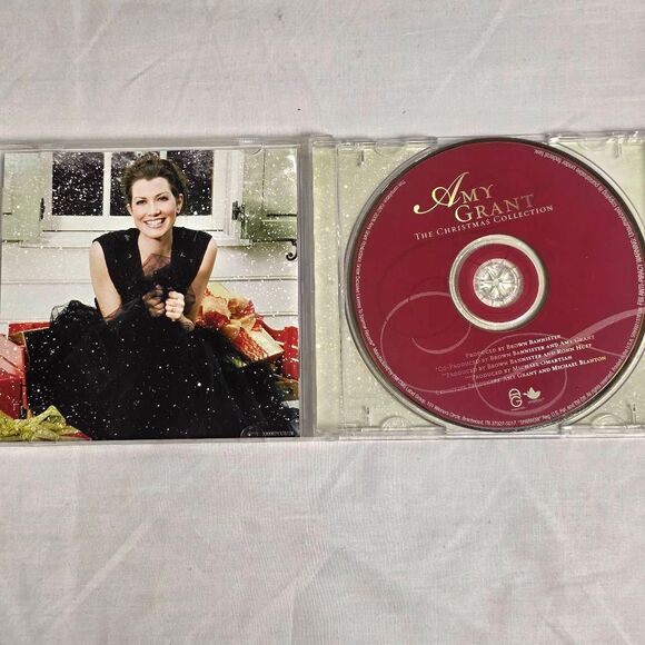 Amy Grant The Christmas Collection CD Pre-Owned - Picture 2 of 4